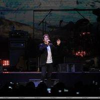 Josh Groban performs during the 'Straight To You Tour 2011' | Picture 111116